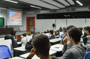 Visita monitorada na Poli-USP de 2019