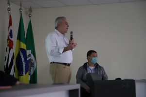 Cicero de Moura, professor da USP e coordenador do projeto